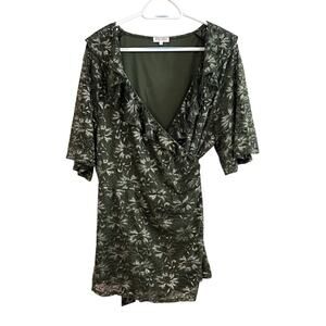 Kiyonna Green Lace Wrap Top – Size 2 (2X) – Romantic Boho Fairycore Style